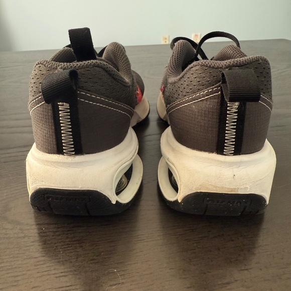 Nike Big Kids Air Max INTRLK Lite Casual Sneakers‎ from Finish Line Size 1,5Y - Picture 4 of 8